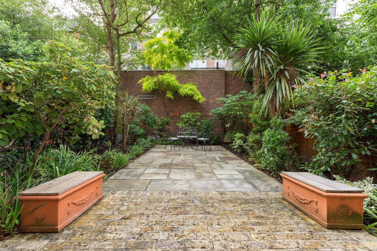 Veeve - South Kensington Garden Apartment ลอนดอน ภายนอก รูปภาพ