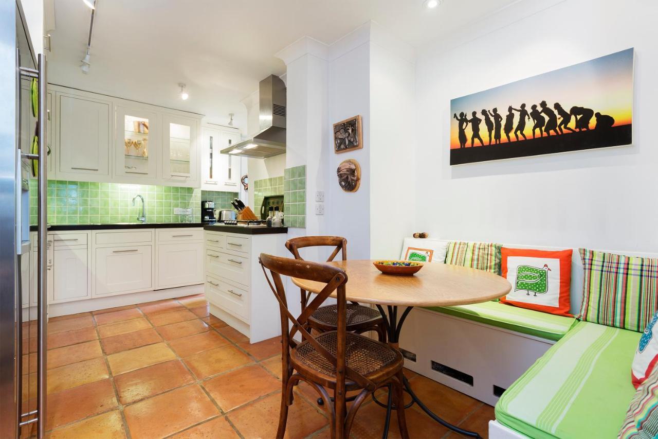Veeve - South Kensington Garden Apartment ลอนดอน ภายนอก รูปภาพ